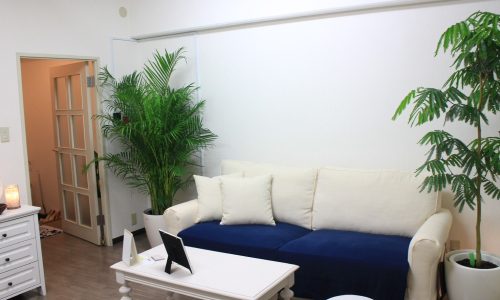 岩﨑恵三子サロン2024